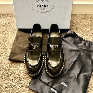 Sold: Women’s Prada loafer